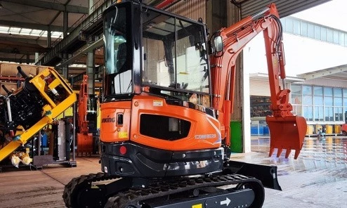 Экскаватор Lonking CDM6025