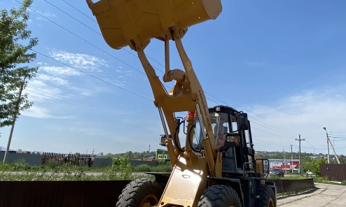 Фронтальный погрузчик Lonking LG833N, 3 гидролинии